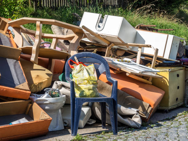 Best Construction Debris Removal  in Livingston, CA